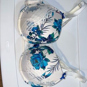 NWOT Lane Bryant Bra